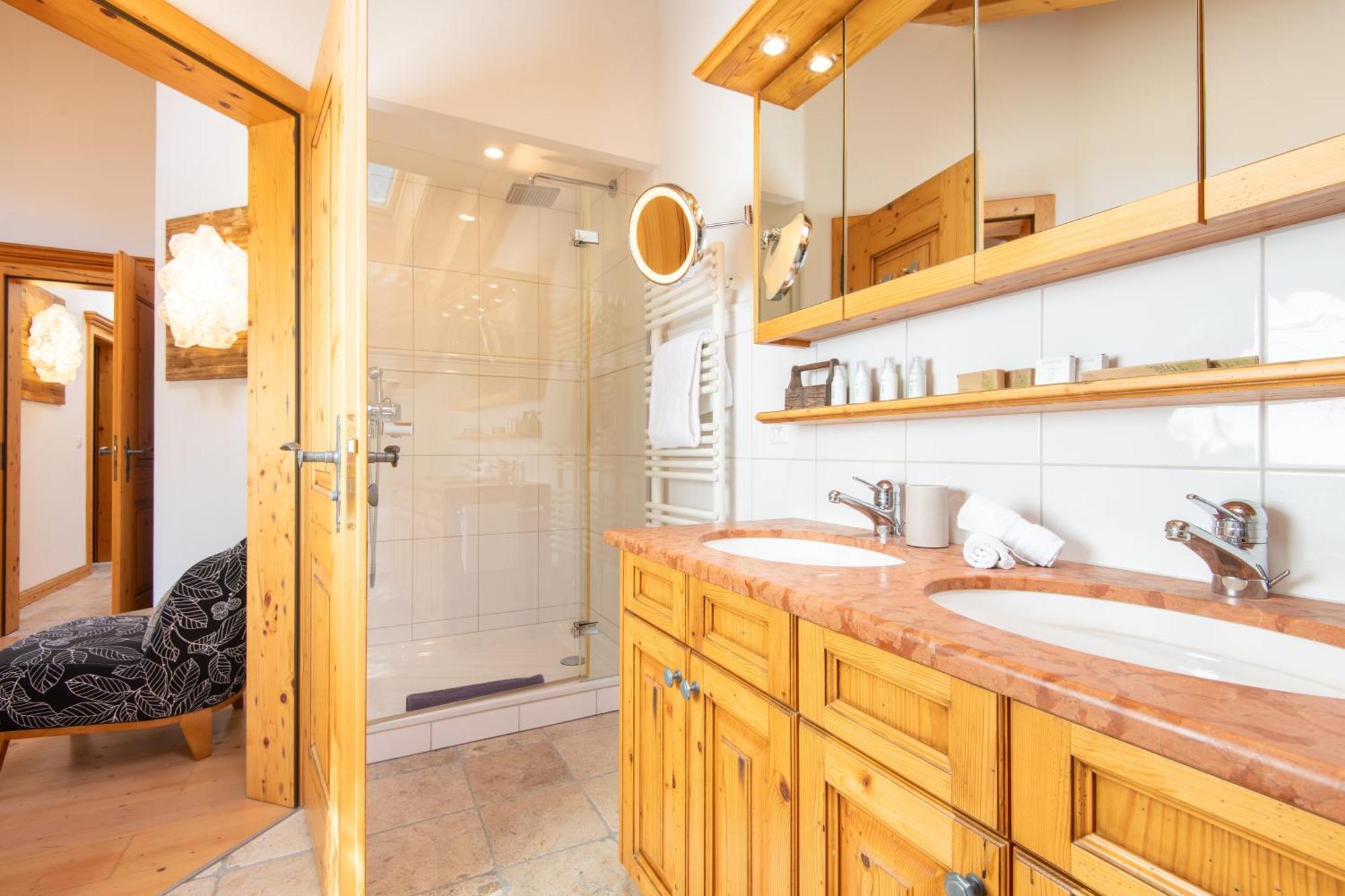 Luxury Chalets & Apartments By Mountain Exposure Zermatt Bilik gambar